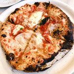 Pizzeria.canta.napoli - 赤いピザ　マルゲリータ