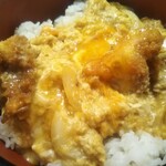 九州鳥若丸 - 鳥カツ親子丼 780円