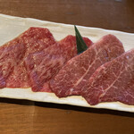 生粋 - 右がフィレです。至高です。左のシルクロースももちろん美味いです。