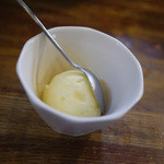 和 dining 清乃 - ラーメンの後のデザートも美味しい。