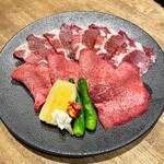 Sumibiyakiniku Shiro - 