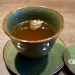 USHIGORO S. - スッポンと牛のトリュフコンソメ　スープ