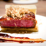 USHIGORO S. - シャトーブリアンのカツサンド