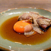 USHIGORO S. SHINJUKU - トリュフとザブトンのすき焼き