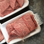 牛萬 - 国産牛　上ロース焼肉用　1,078円