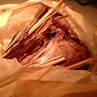 フィオッキ - 藁とハーブで包んで焼いたお肉オープン！