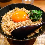やき鳥 卍郎 - 〆のそぼろ丼
