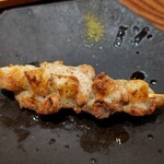 やき鳥 卍郎 - ひざ軟骨