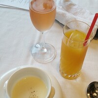 ビストリア ギャッツビー - 北海道じゃが芋のヴィシソワーズ、ノンアルドリンク