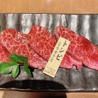 松阪牛炭火焼肉 東海亭 - 