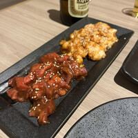 近江うし 焼肉 にくTATSU 青山本店 - 