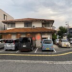 つけ麺本舗 辛部 - 外観