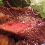 にこみ　鈴や - 滴るこの美味しさレア―。