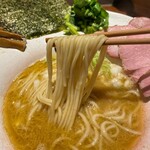 拉麺 成 - 