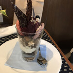 ドゥブルベ・ボレロ - ブルーベリーミルクジェラートのパルフェ