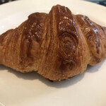 ドゥブルベ・ボレロ - サクッサクなクロワッサン（プレーン）