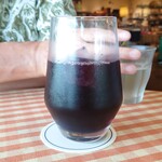 洋食勝井 - 大きくしてくれたブドウジュース。