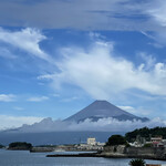 Yajikita - 水面は汚かったが富士山を見ながらダイビングは気持ちいい。