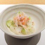 恵比寿 鮨 栞庵 やましろ - ザーサイ浅漬(かに身乗せ)