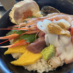 海陽亭 - 海鮮丼　2600円