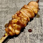 とり茶太郎 - 鴨の胸腺リードヴォー　優しい火入れで弾力がありタレの甘味がベストマッチ