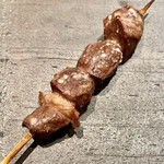 とり茶太郎 - 比内地鶏の砂肝　これを食べてゲストの顔が綻びました