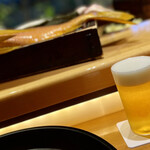 一心鮨 光洋 - 先ずは生ビールで喉を潤す。