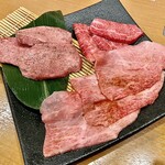 焼肉 成 - 