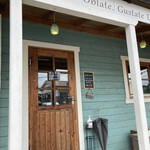 ジェラート オブラーテ - お店(今は1組2名ずつの入店)