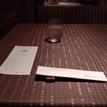 瀬里奈 - テーブルの様子です。