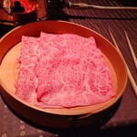 瀬里奈 - 長崎県産の特選牛リブロースのしゃぶしゃぶ肉・その１です。