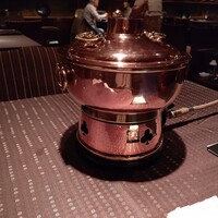 瀬里奈 本店 - しゃぶしゃぶの鍋です。