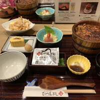 うなぎ和食 しら河 名駅店 - 