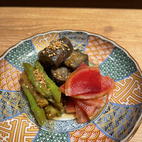 焼肉一七三 向山 - ナムル : 茄子、アスパラ、香辛大根