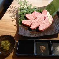 焼肉 しゃぶしゃぶ 石田屋。 北野坂店 - 