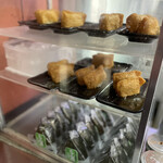 立喰うどん・そば　大和庵 - いなり一皿@150円／おにぎり1ケ@100円