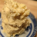 立呑み 鉄砲玉 - まずは酒盗ポテトサラダから♪