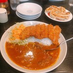 とんかつ二木 - とんかつカレー