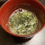 京都三条 箔 - オクラ　海苔　少し酸味のある味噌汁