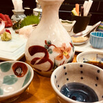 和食と鮨のに条 - 器も可愛いし❣️