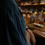 バー ウダ - この日の主役は女王然とした友人に違いない