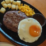 サイゼリヤ - ハンバーグステーキ400円