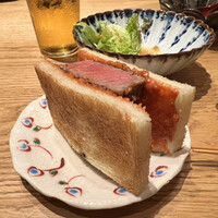焼肉すどう 春吉 - シャトーブリアンはサンドイッチに