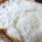 ムッシュ シゲ - 今日は豪快にパン、手でぱっくり♪