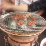 ホルモン源 - やっぱり焼肉は炭で