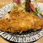 Tonkatsu Tonki - 上ロースカツ定食2080円