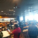 Old Town White Coffee - 内観