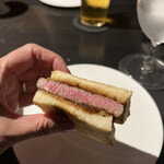 焼肉 牛印 - りんごと玉ねぎのタレとの相性も最高！！