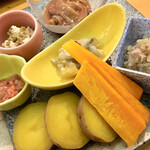 和食と鮨のに条 - 野菜もこうやって美味しいものの盛り合わせ作ってくれます。ありがとうございます