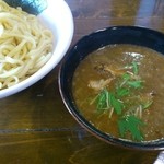 つけ麺　寅 - つけ麺　平打ち麺　大盛（780円）